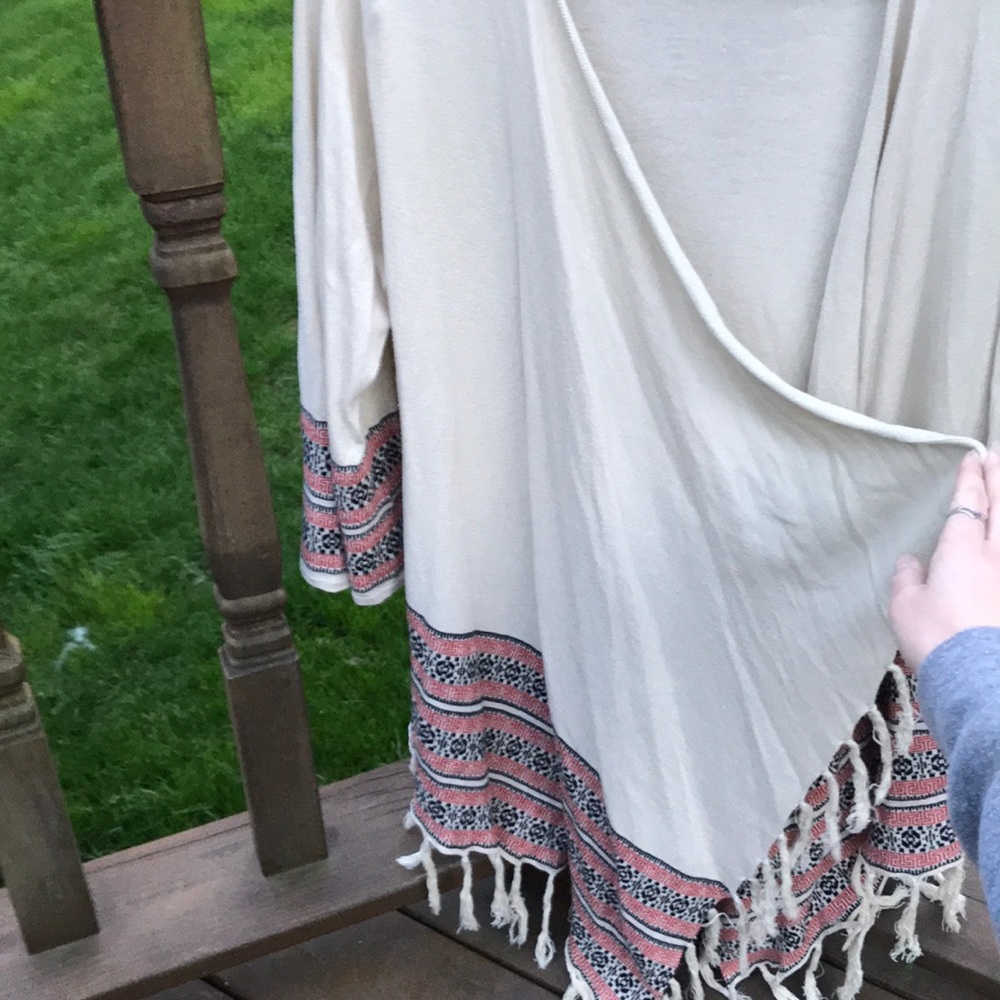 Flowy Sweater - Picture 5 of 9